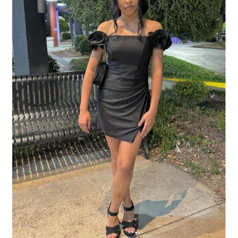 Black Ruffle Straps Sheath Short Party Dress Homecoming Dress Off Shoulder Charming Wholesale