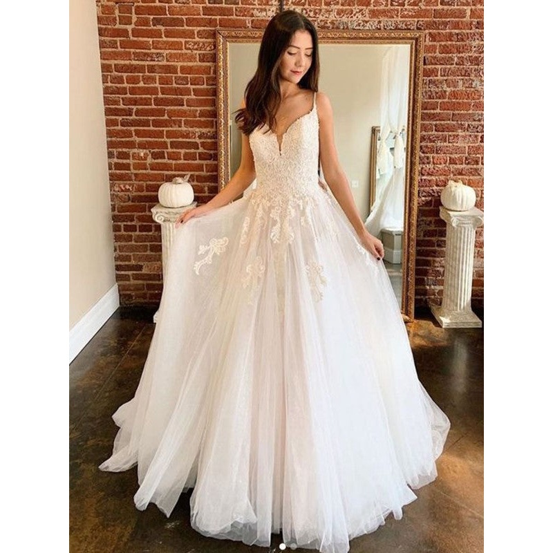 Aimishang  A-Line/Princess Lace Applique V-neck Sleeveless Sweep/Brush Train Wedding Dresses