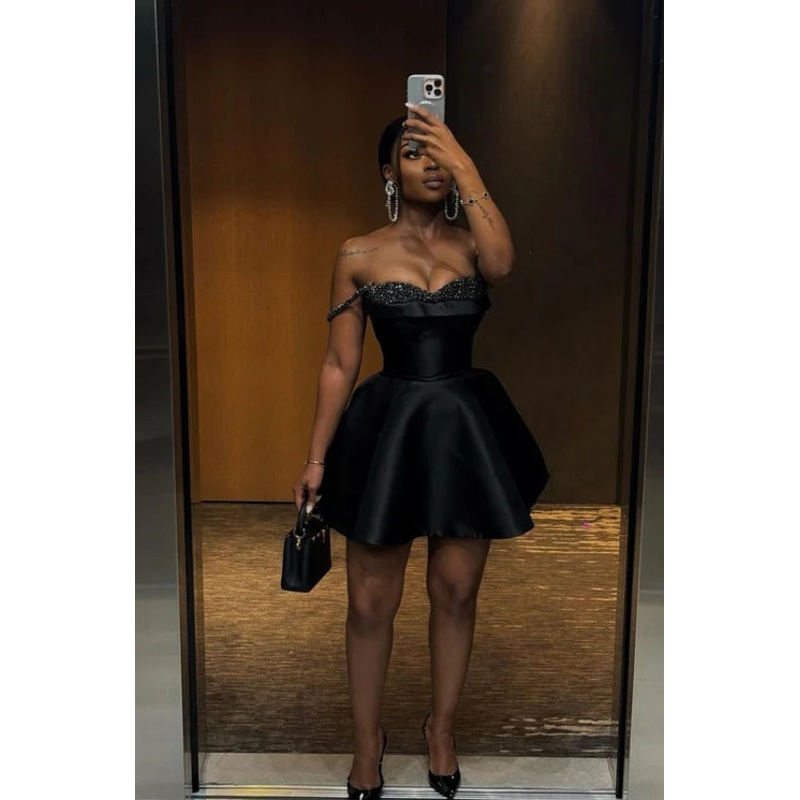 Aimishang A-line Sleeveless Mini Party Dress Black Short Prom Dress Homecoming Dress