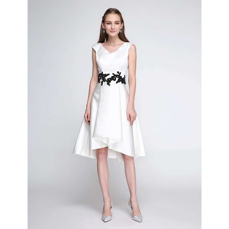A-Line Fit & Flare Dress Cocktail Party Prom Knee Length Sleeveless V Neck Satin with Appliques