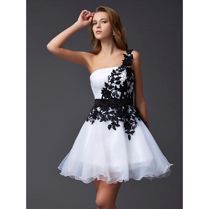 A-Line/Princess One-Shoulder Sleeveless Lace Short Organza Homecoming Dresses
