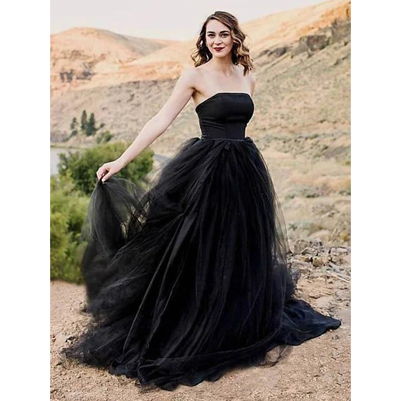 Gothic Black Wedding Dresses Chapel  A-Line Sleeveless Strapless Satin With Solid