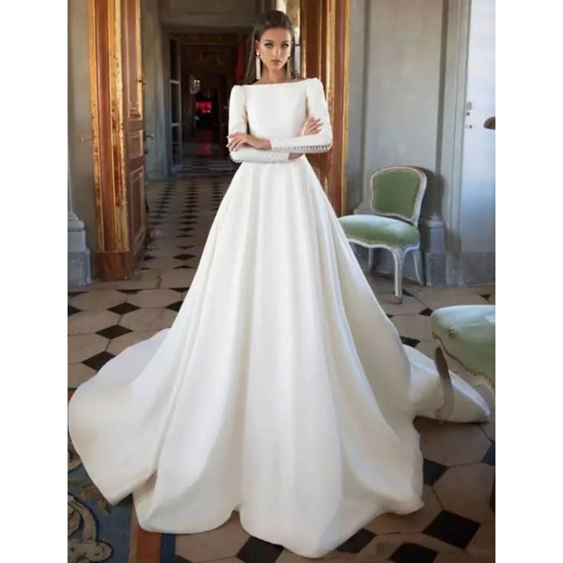 Formal Fall Wedding Dresses Ball Gown Scoop Neck Long Sleeve Court Train Satin Bridal Gowns With Buttons Pleats 2023 Summer Wedding Party