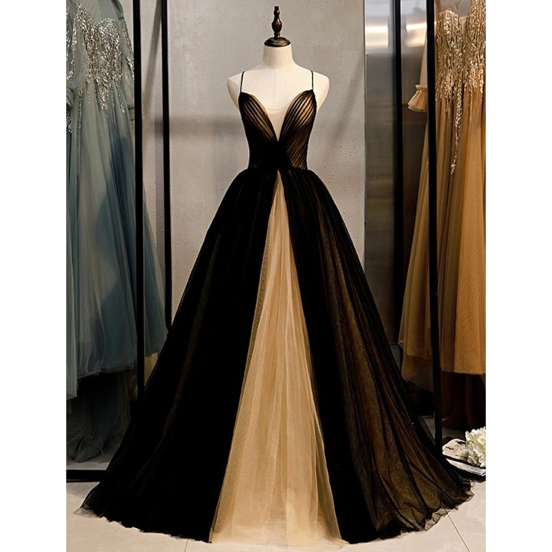 A-Line Evening Gown Color Block Dress Engagement Formal Evening Sweep / Brush Train Sleeveless V Neck Wednesday Addams Family Tulle Crisscross Back with Pleats