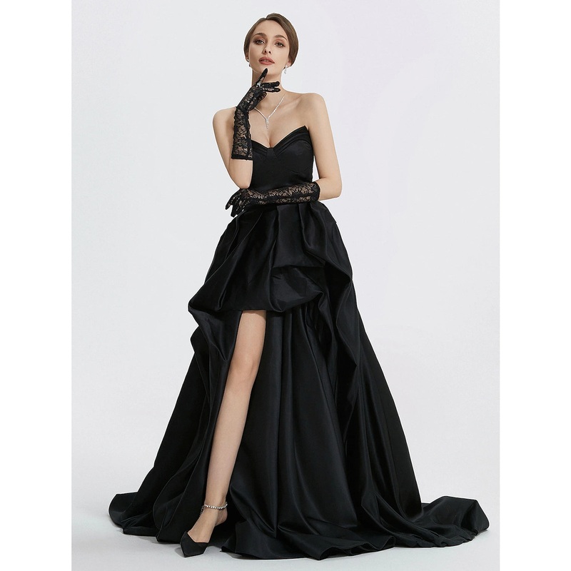 A-Line Evening Gown Vintage Dress Carnival Masquerade Sweep / Brush Train Sleeveless Sweetheart Satin with Ruched Slit