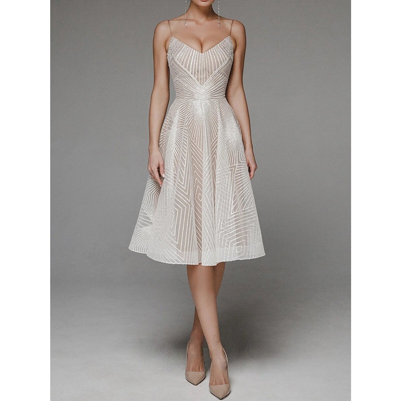 A-Line Homecoming Dresses Floral Dress Wedding Guest Party Wear Tea Length Sleeveless Spaghetti Strap Polyester Backless with Embroidery