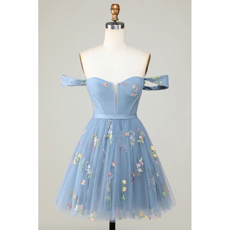 A Line Sweetheart Homecoming Dress with Embroidery