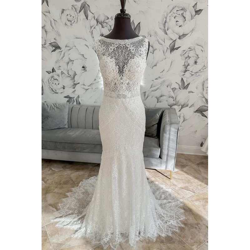 Lace Open Back Mermaid Long Wedding Dress