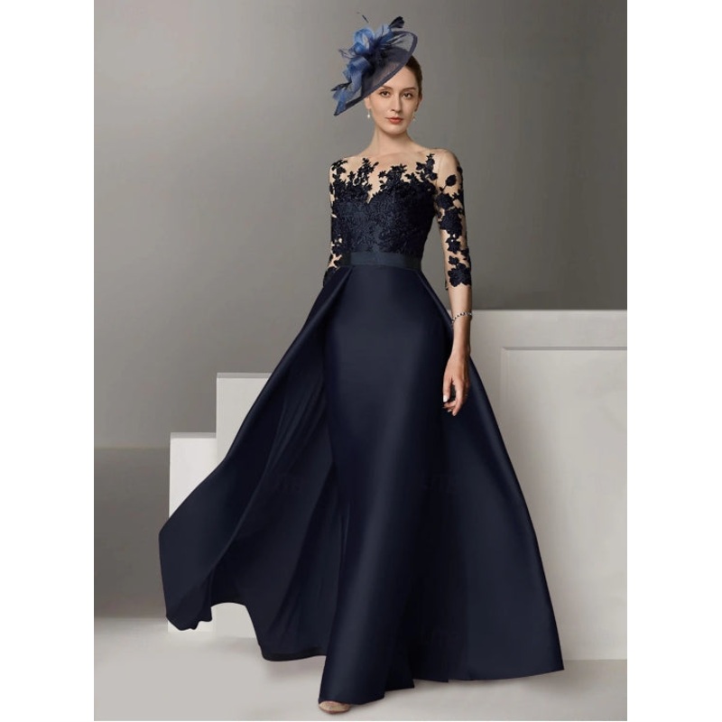 A-Line Evening Gown Wedding Guest Sweep / Brush Train Long Sleeve Scoop Neck Stretch Satin with Appliques