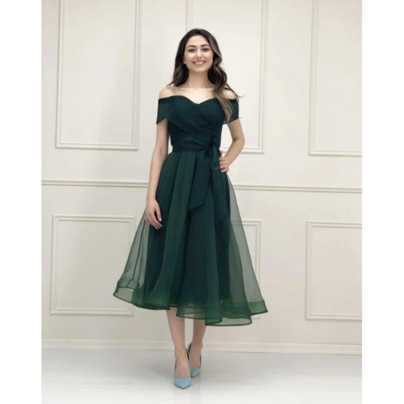 Beach Bridesmaid Dresses Off Shoulder Tea Length A-Line Princess Tulle Party Dresses