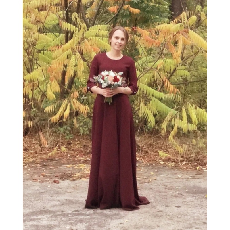 Burgundy Bridesmaid Dresses 3/4 Sleeves Long Dress With Sweep Train